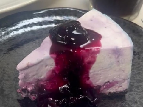 極上!ブルーベリーレアチーズケーキ
